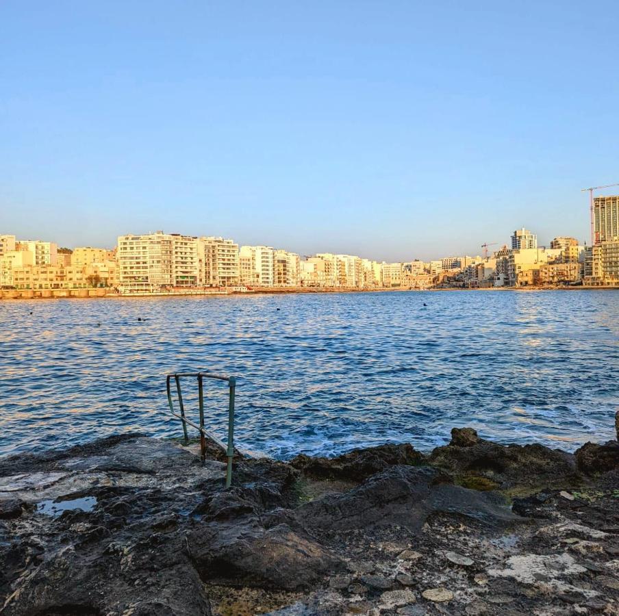 Kensington By Shmoo - 1 Minute To The Sea Apartamento Sliema Exterior foto