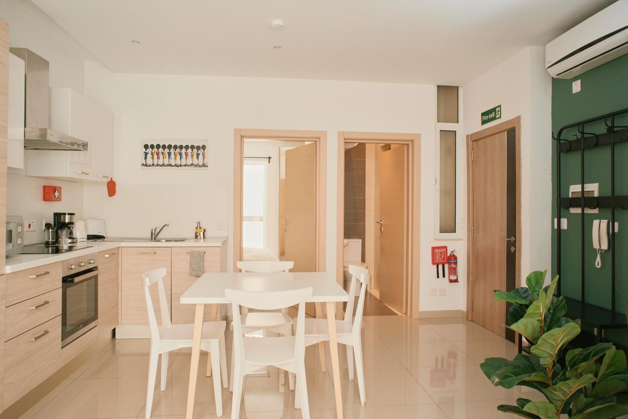 Kensington By Shmoo - 1 Minute To The Sea Apartamento Sliema Exterior foto